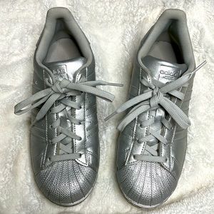 Metallic silver Adidas Superstars